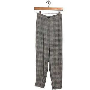 🍯 Plaid pleated trousers / pants • H&M • black & white